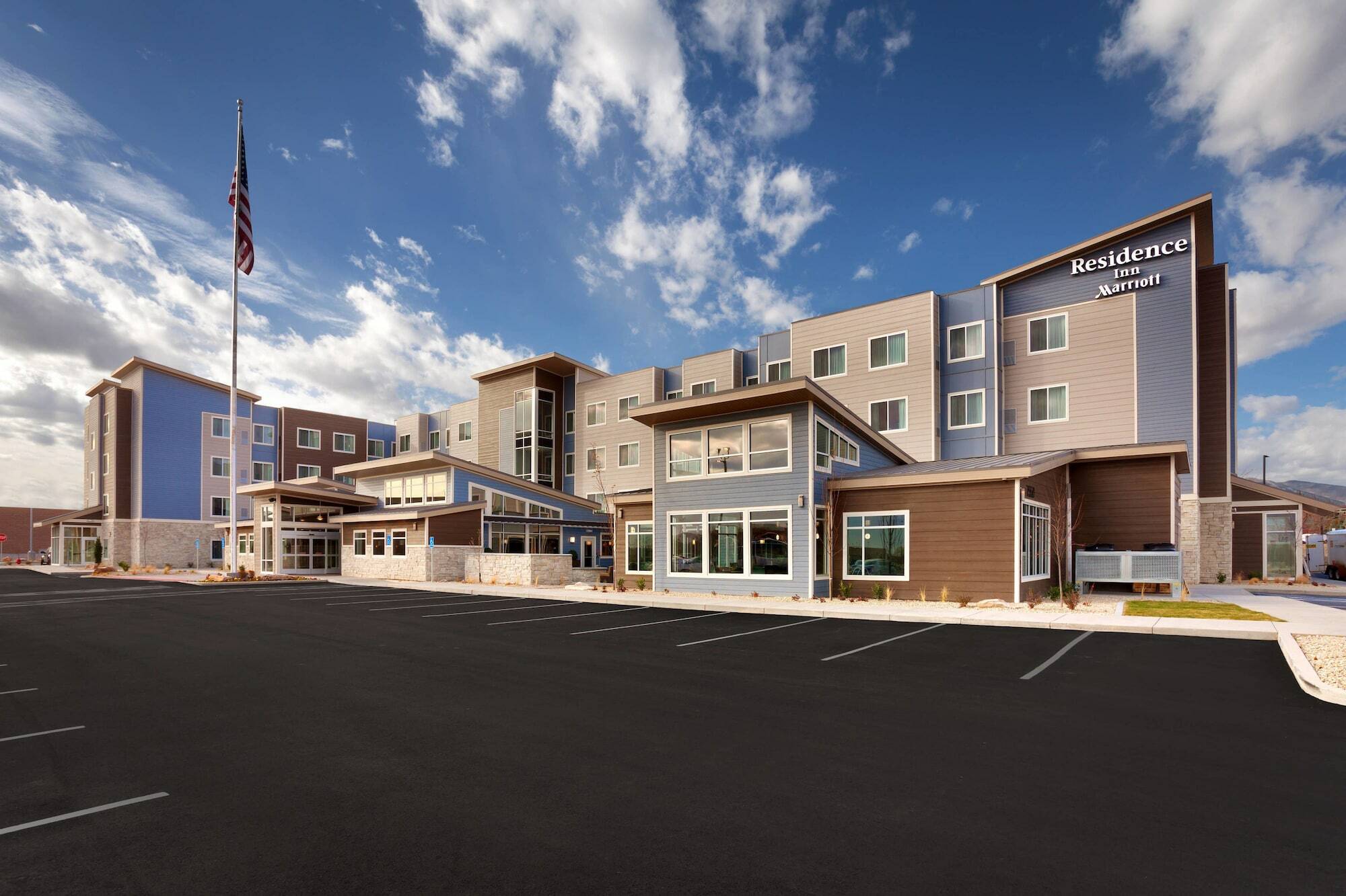 Residence Inn By Marriott Cleveland Airport/Міддлберґ-Гайтс Екстер'єр фото